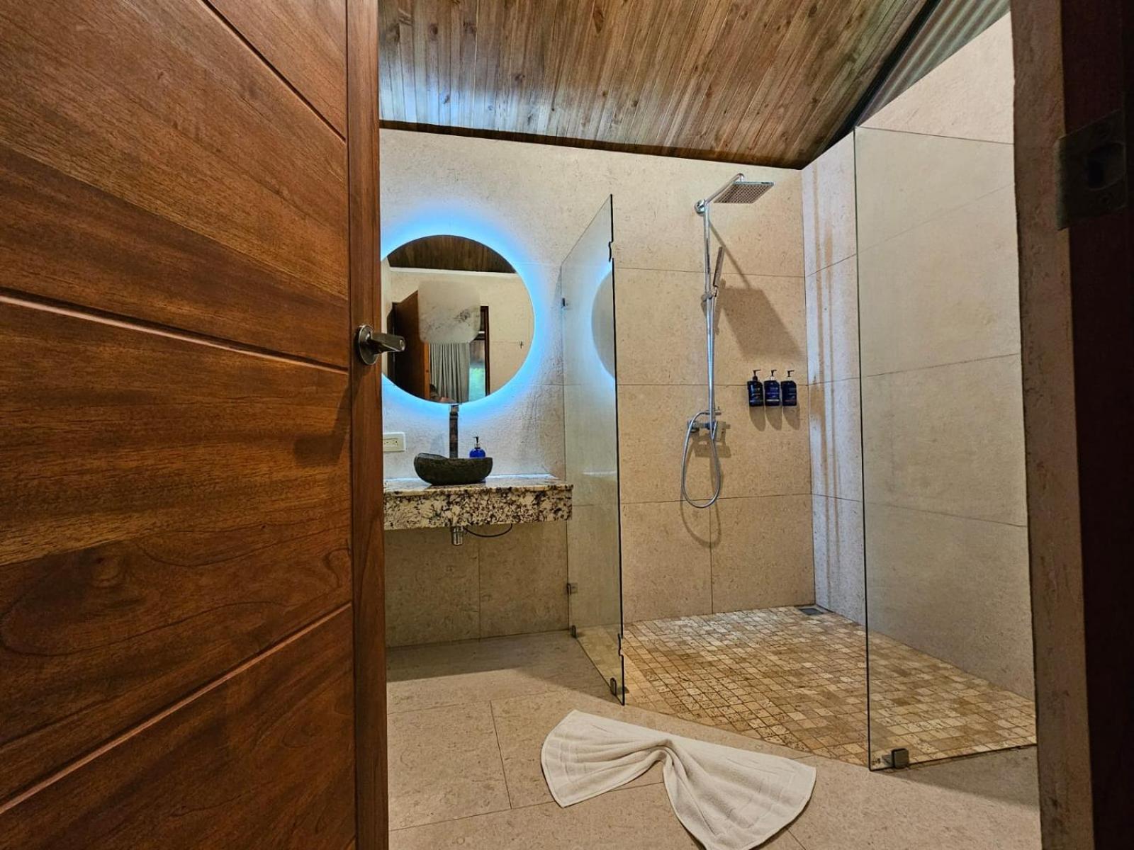 Pachira Lodge تورتوجويرو المظهر الخارجي الصورة